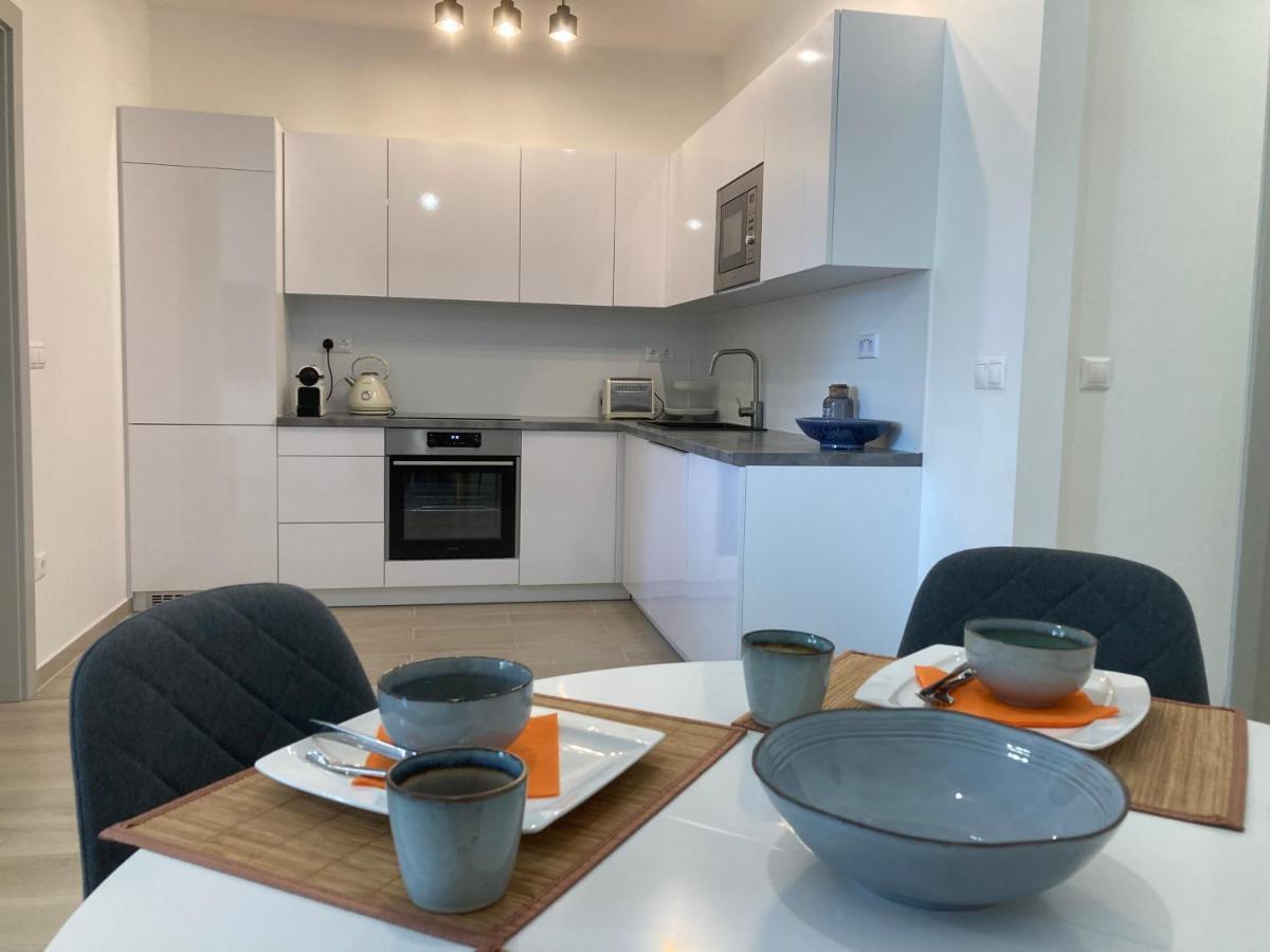 Zawia Apartman Apartment Balatonföldvár Екстериор снимка