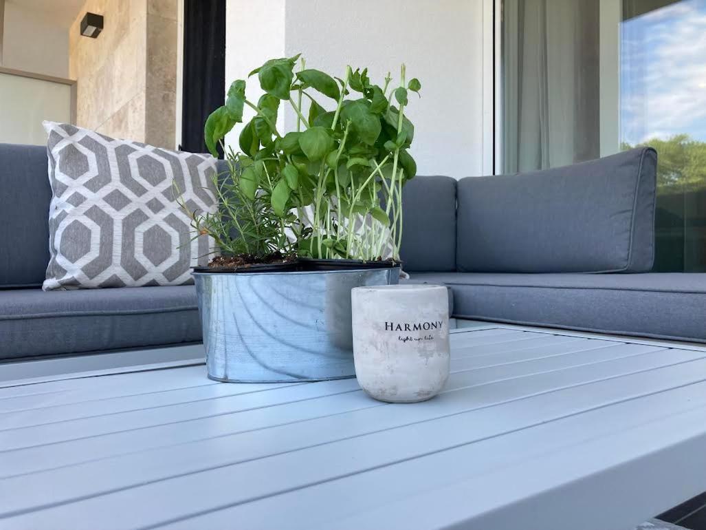 Zawia Apartman Apartment Balatonföldvár Екстериор снимка