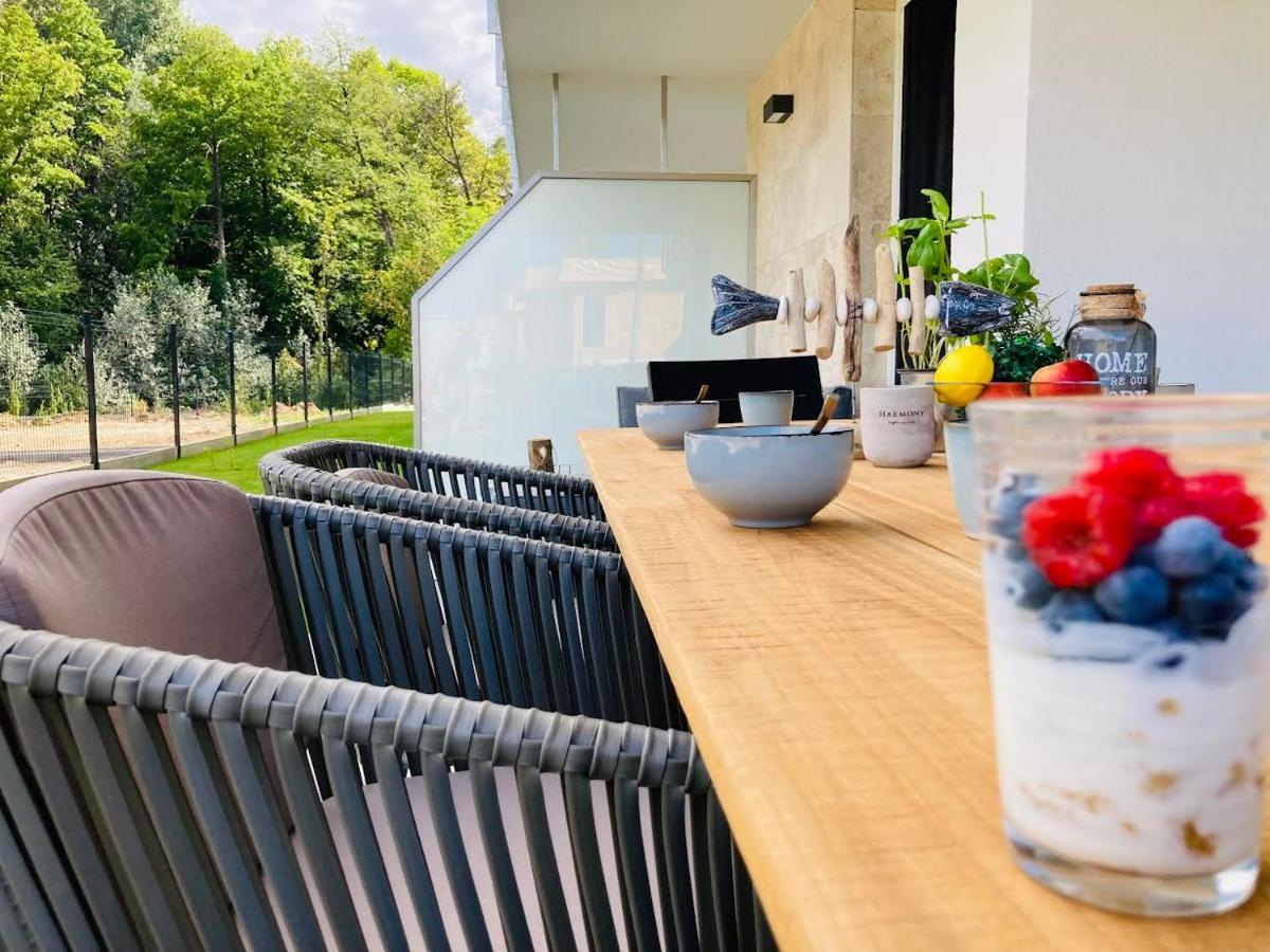 Zawia Apartman Apartment Balatonföldvár Екстериор снимка